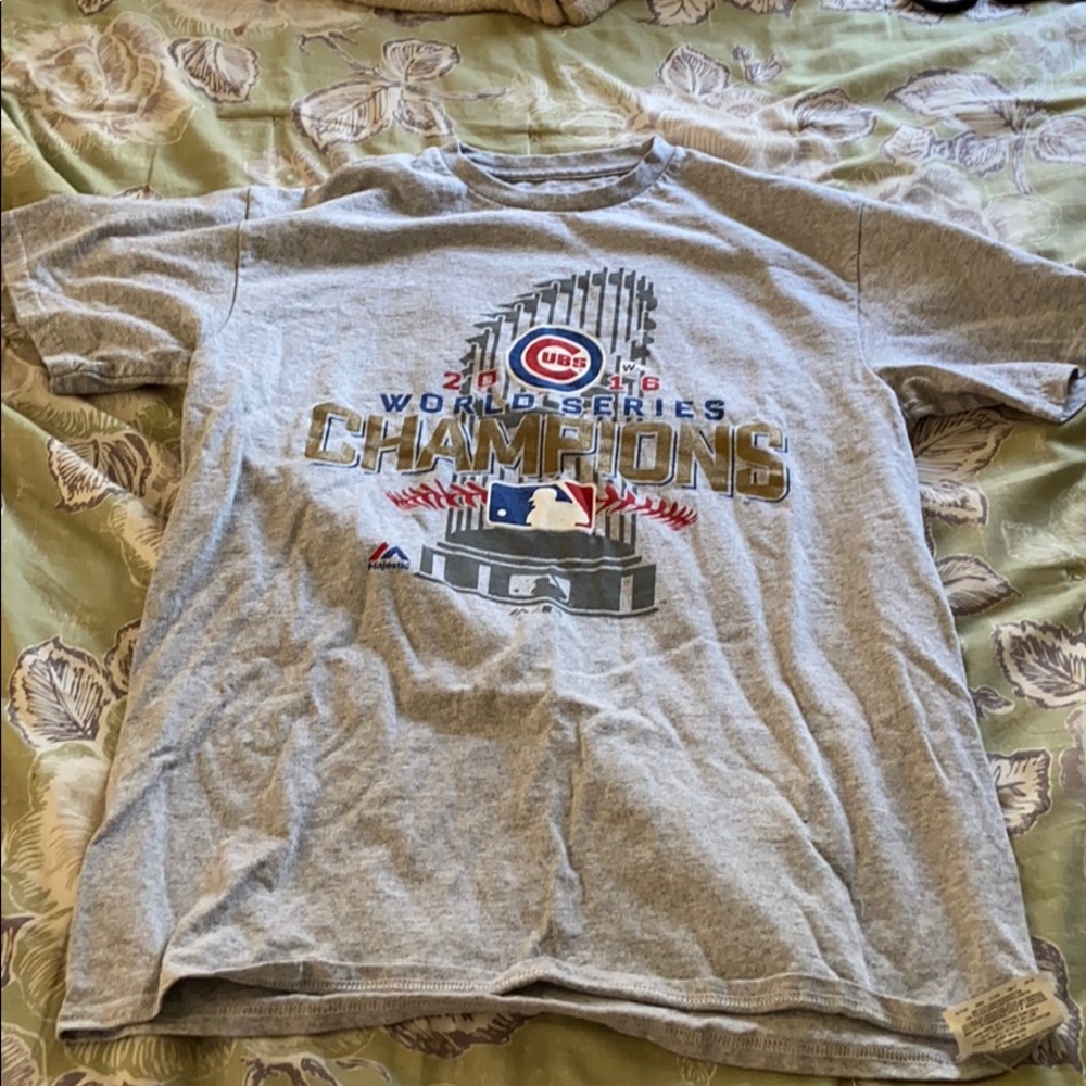 Cubs World Series Champs Majestic Vintage Used